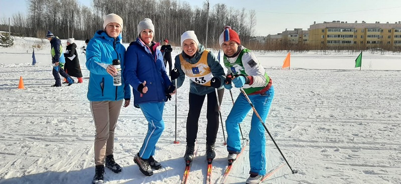 Педагоги школы приняли участие соревнованиях по лыжным гонкам на приз Г.А. Кулаковой.